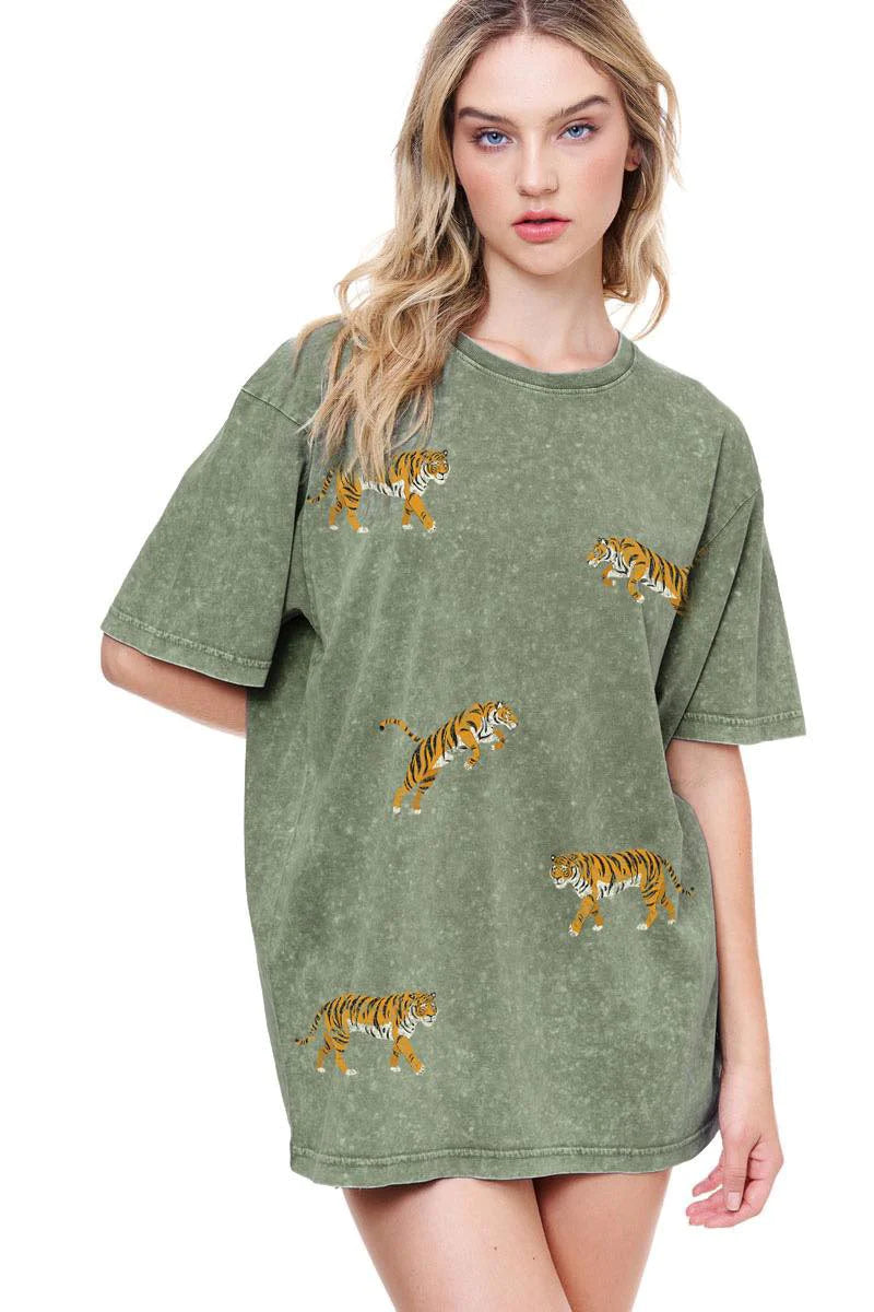 Women's Beaded T-Shirts-Roar Tiger Print Green Tee