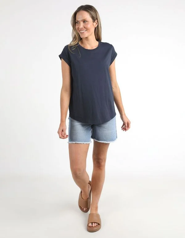 Women's Puffed Sleeve T-Shirts-Foxwood Manly Tee