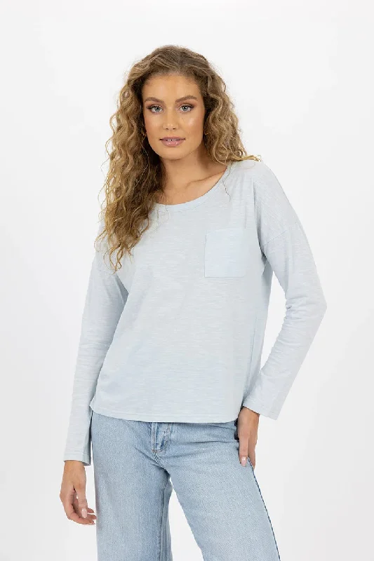 Women's Batwing Sleeve T-Shirts-Humidity Janie Tee