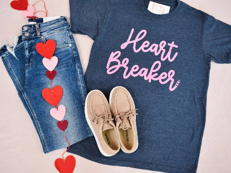 Women's Summer T-Shirts-Heartbreaker Graphic Tee