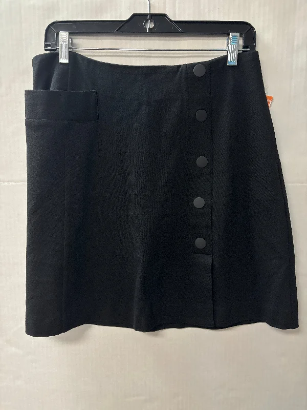 Women's Stylish Skirts-Skirt Mini & Short By Cabi In Black, Size: 6