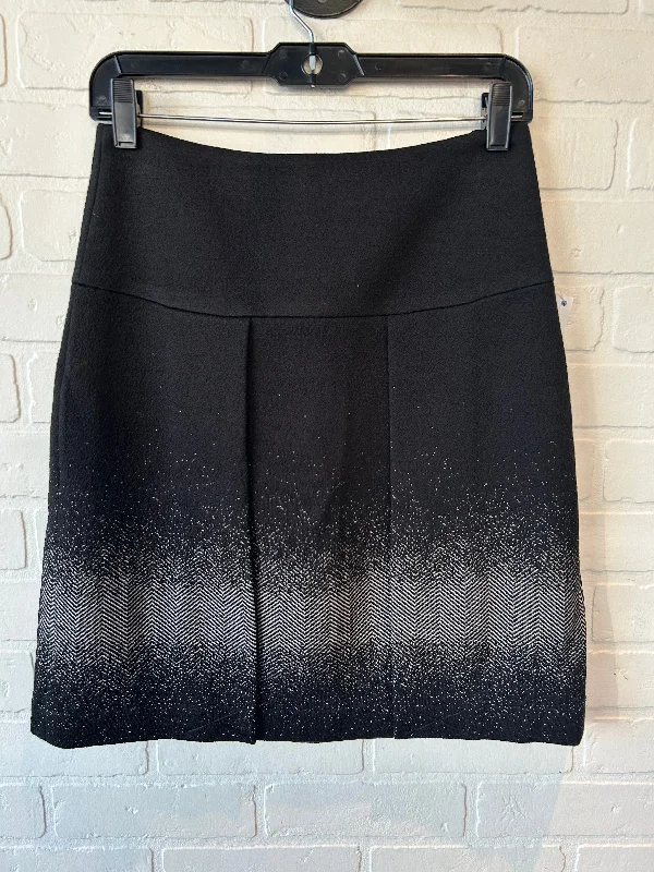 Women's A-Line Skirts-Skirt Mini & Short By W By Worth In Black, Size: 0