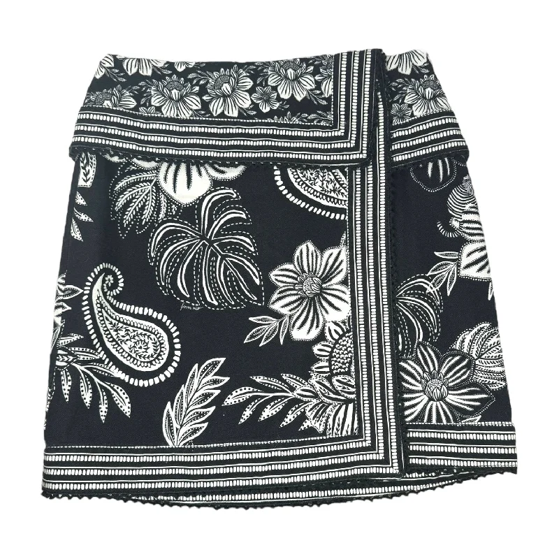 Women's Flared Skirts-Pasley Bloom Mini Skirt By Farm Rio In Black & Cream, Size: 2