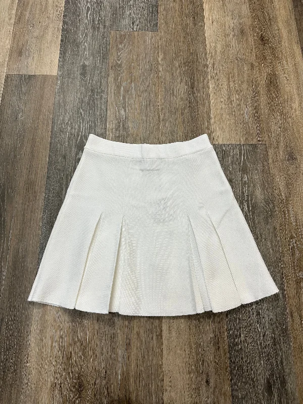 Women's Retro Skirts-Skirt Mini & Short By Zara In White, Size: M