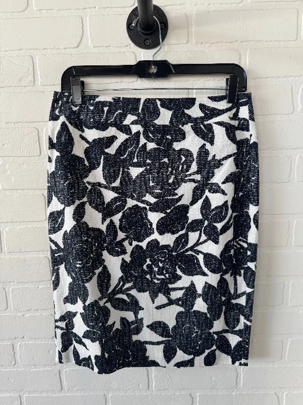 Women's Asymmetrical Skirts-Skirt Mini & Short By Ann Taylor In Blue & White, Size: 4