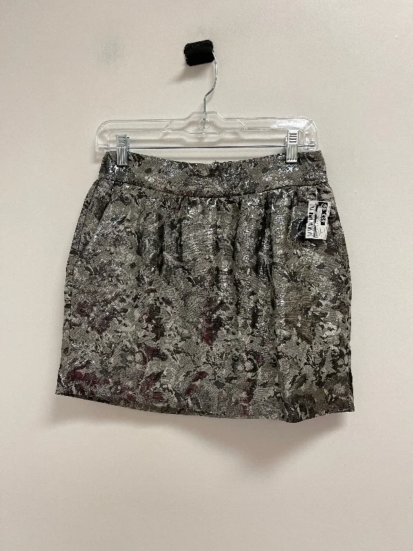 Women's Insulated Pleated Skirts-Skirt Mini & Short By Tinley Road In Silver, Size: 2