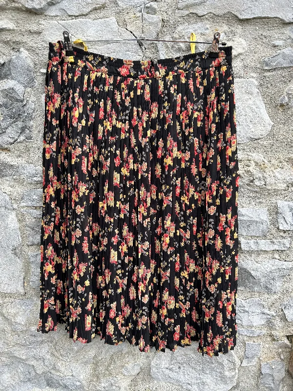 Women's Stylish Skirts-80s black floral pleated skirt uk 16-18