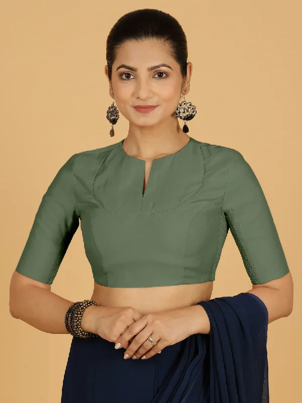 Karishma x Rozaana | Elbow Sleeves Saree Blouse in Hunter Green