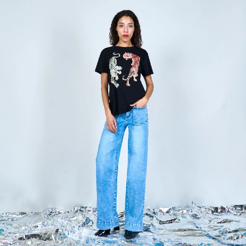 Women's Recycled Fabric T-Shirts-Sequin tiger print t-shirt wholesale