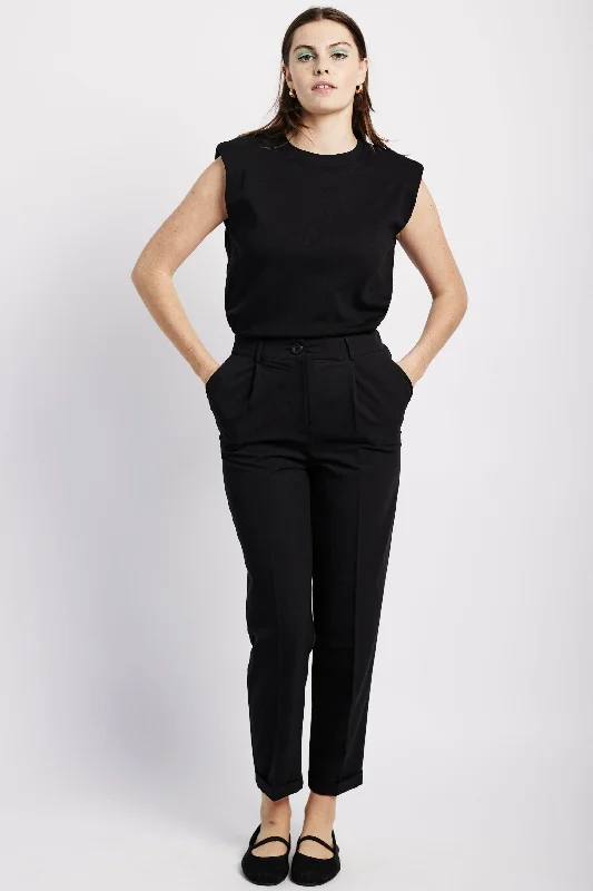 Women's Textured Pants-Ultimate Tailored Tapered Leg in Black